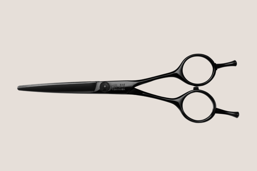 IH 550 T (BLACK)