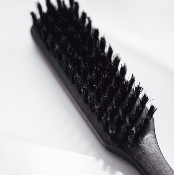 THE FLAT BRUSH